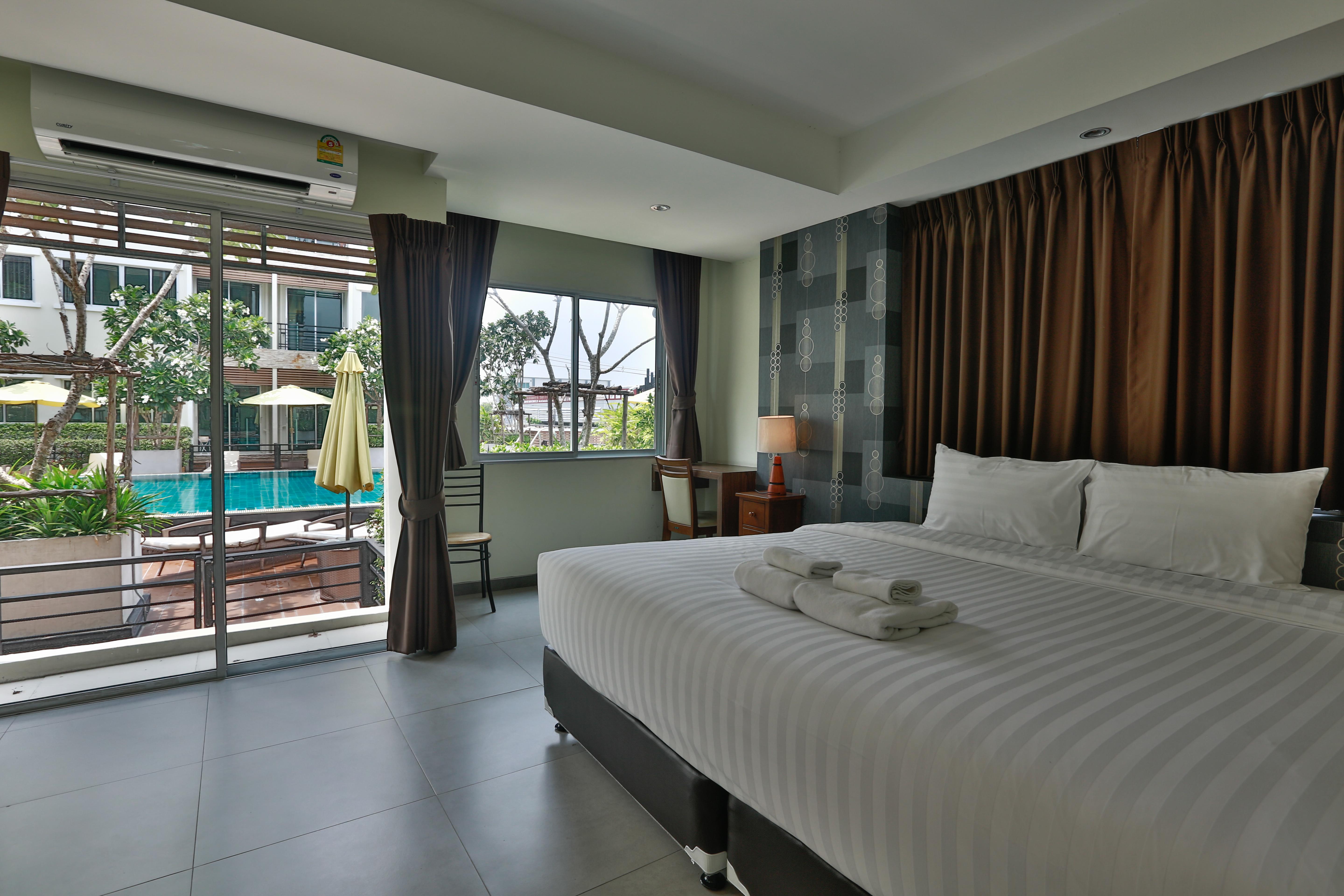 Suvarnabhumi Ville Airport Hotel Банкок Екстериор снимка