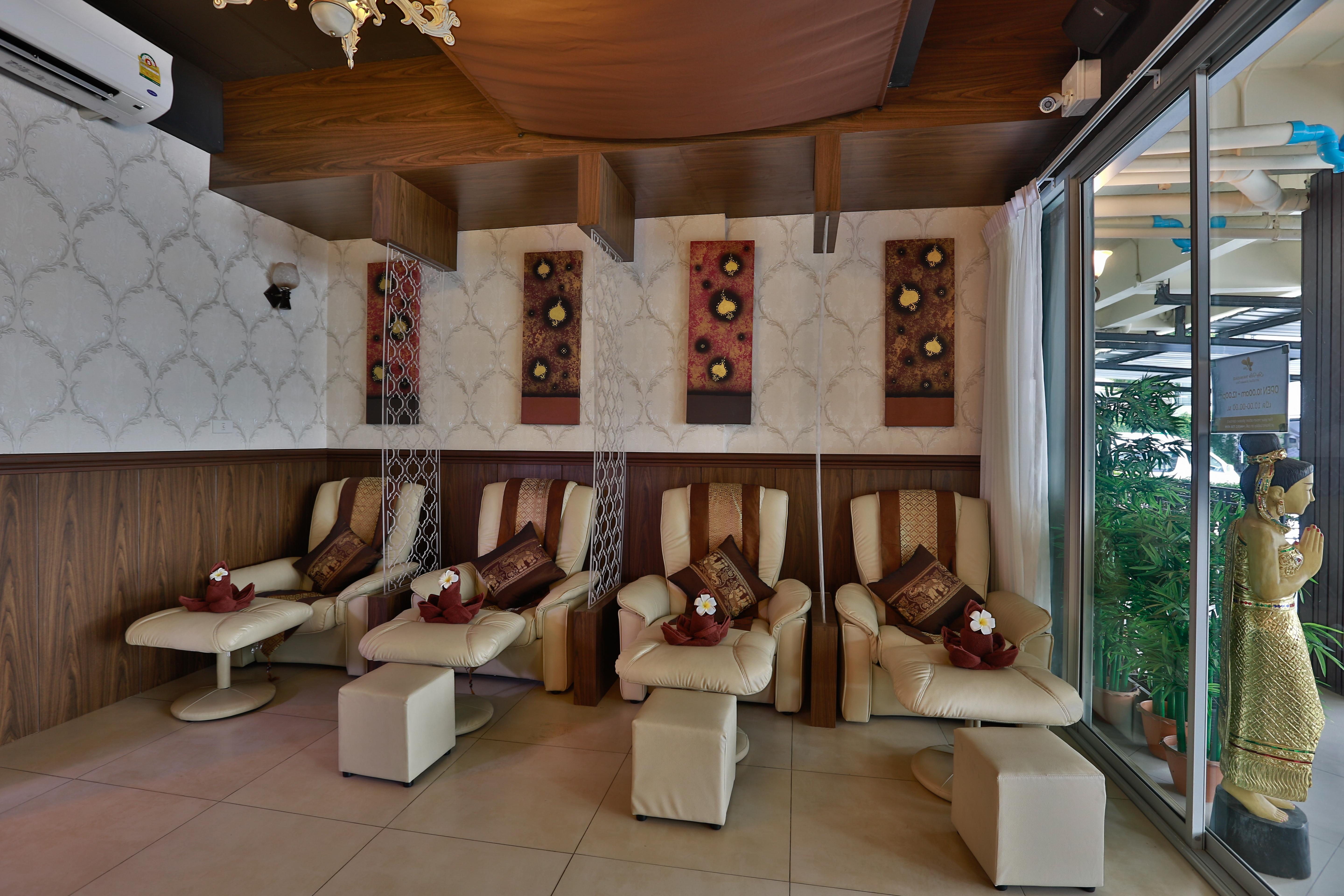 Suvarnabhumi Ville Airport Hotel Банкок Екстериор снимка