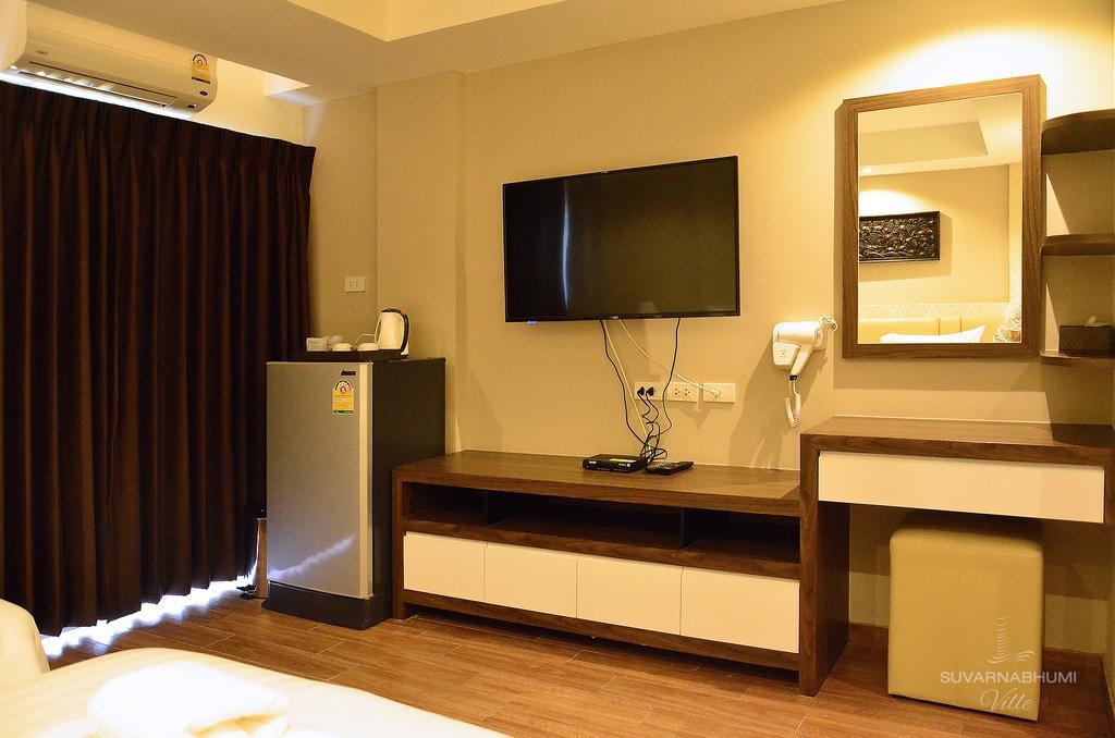 Suvarnabhumi Ville Airport Hotel Банкок Екстериор снимка